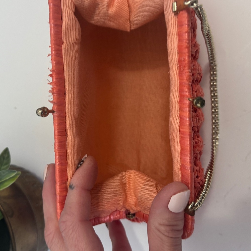 Vintage Coral Crochet Clutch with Gold Chain - Picture 7 of 7